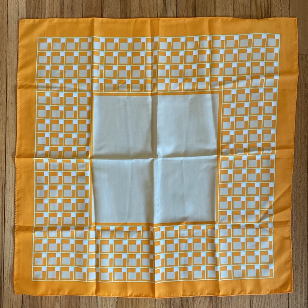 Vintage Vibrant Scarf (Japan)